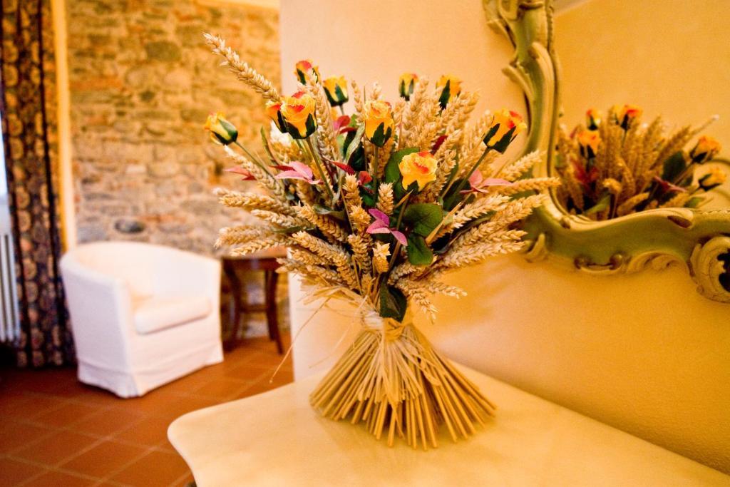 Locanda La Casetta Angera Habitación foto