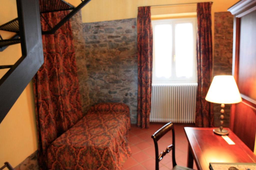 Locanda La Casetta Angera Habitación foto